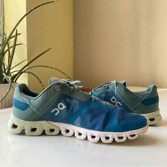 ON Running Men’s Cloudflow III Running Shoe in Sea Petrol size 9 - Picture 9 of 10